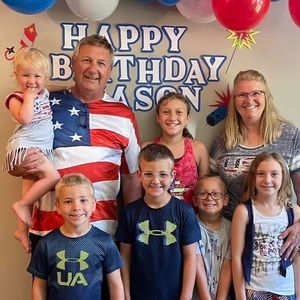 Meet your Posher, Joe